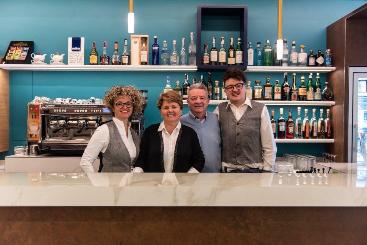 Hotel - Bar Da Natale Paesana Экстерьер фото